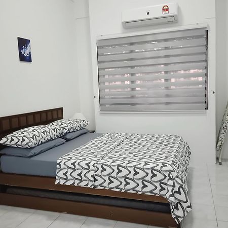Yussal Homestay Simpang Ampat Semanggol Exterior photo