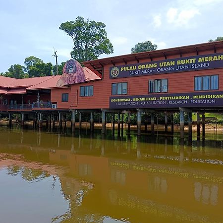 Yussal Homestay Simpang Ampat Semanggol Exterior photo